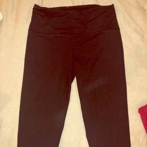 Victoria’s Secret sport crop workout pants
